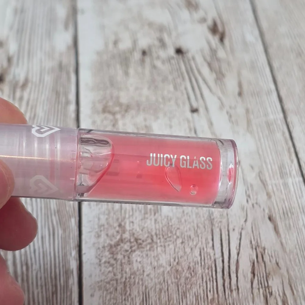 Kaja Juicy Glass Lip Oil Rose Hip Spritz Pink 0.07 oz mini